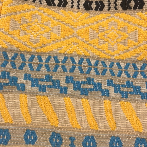 Zara ‘tapestry’ mini skirt size: L - Picture 3 of 5